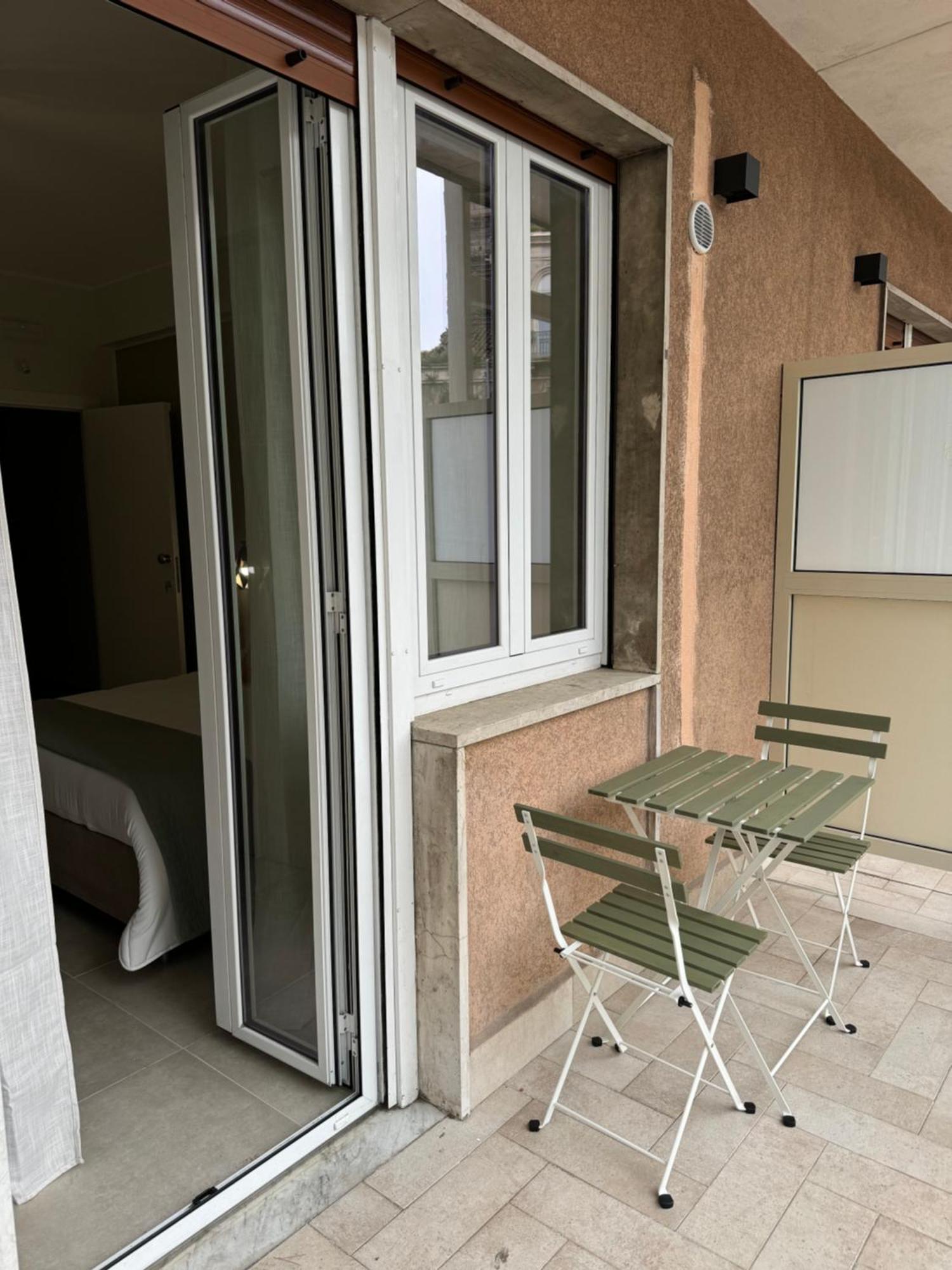 Dimora Dei Vespri 1 Hotel Catania Bagian luar foto